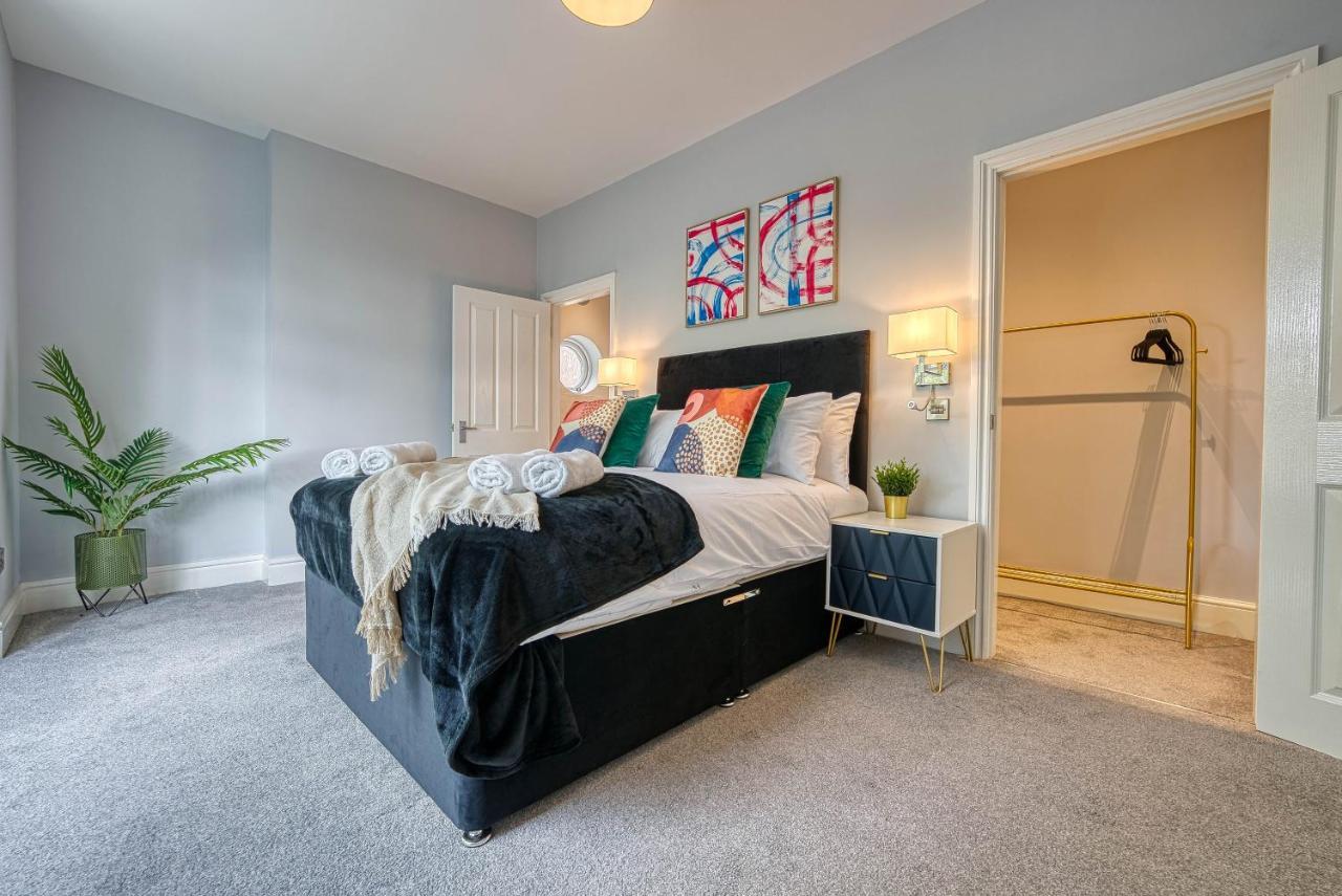 Spacious Nottingham Abode - Sleeps 16 外观 照片