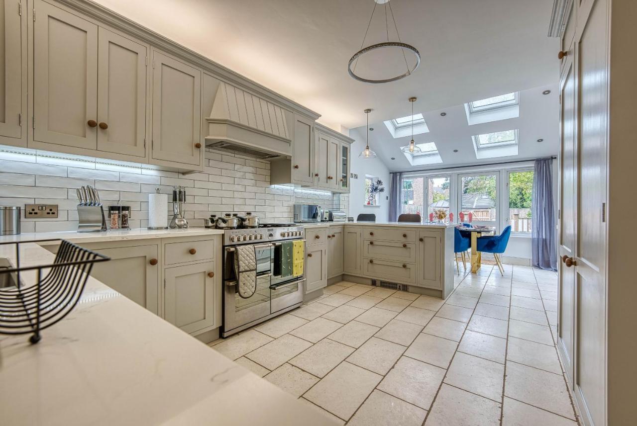 Spacious Nottingham Abode - Sleeps 16 外观 照片